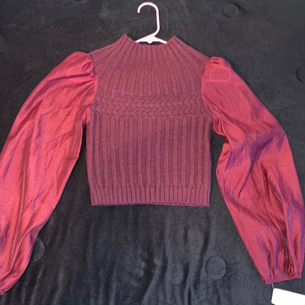 BRAND NEW Harper New York Maroon Top